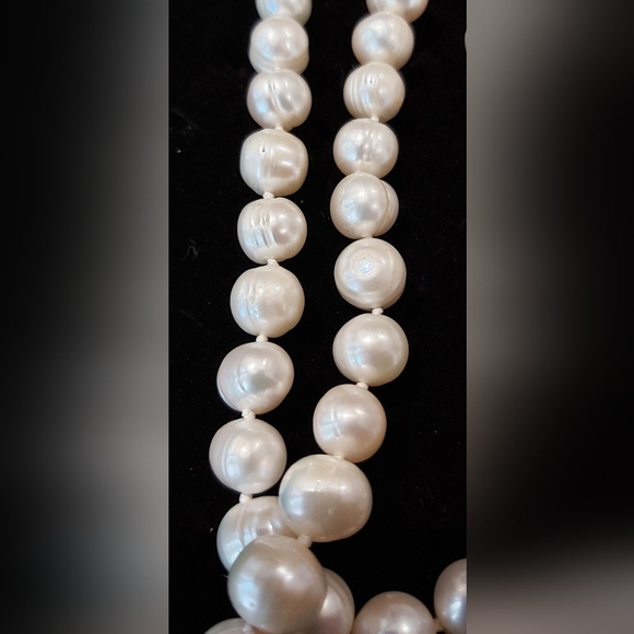 18" Semi-Baroque Circled Pearl Necklace 9mm - 10mm - Picture 4 of 5